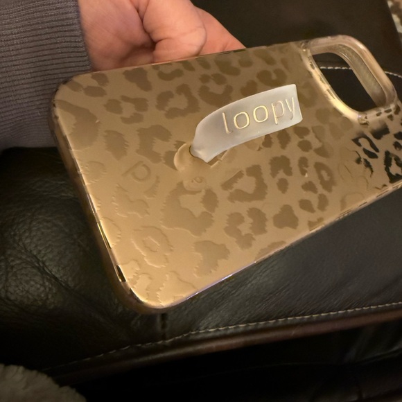 Loopy iPhone 14 Pro Max case, Righty - Picture 3 of 3